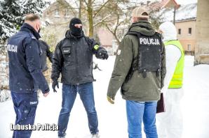 [VIDEO] Zbrodnia sprzed lat bliska wykrycia. Przełomowe działania policjantów z „ARCHIWUM X” z Gorzowa